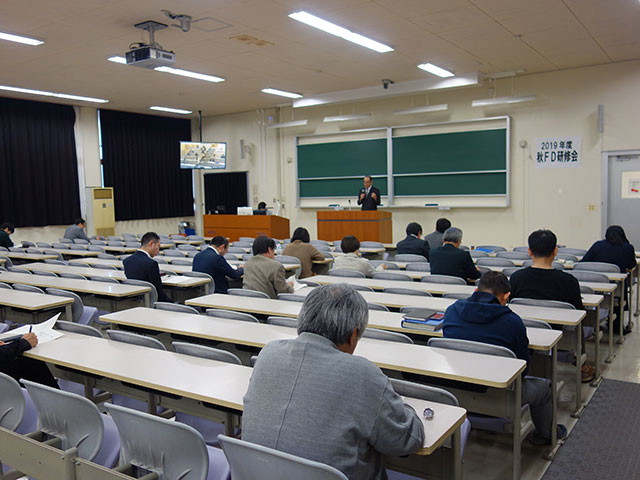 【写真】研修会の様子（佐世保校）